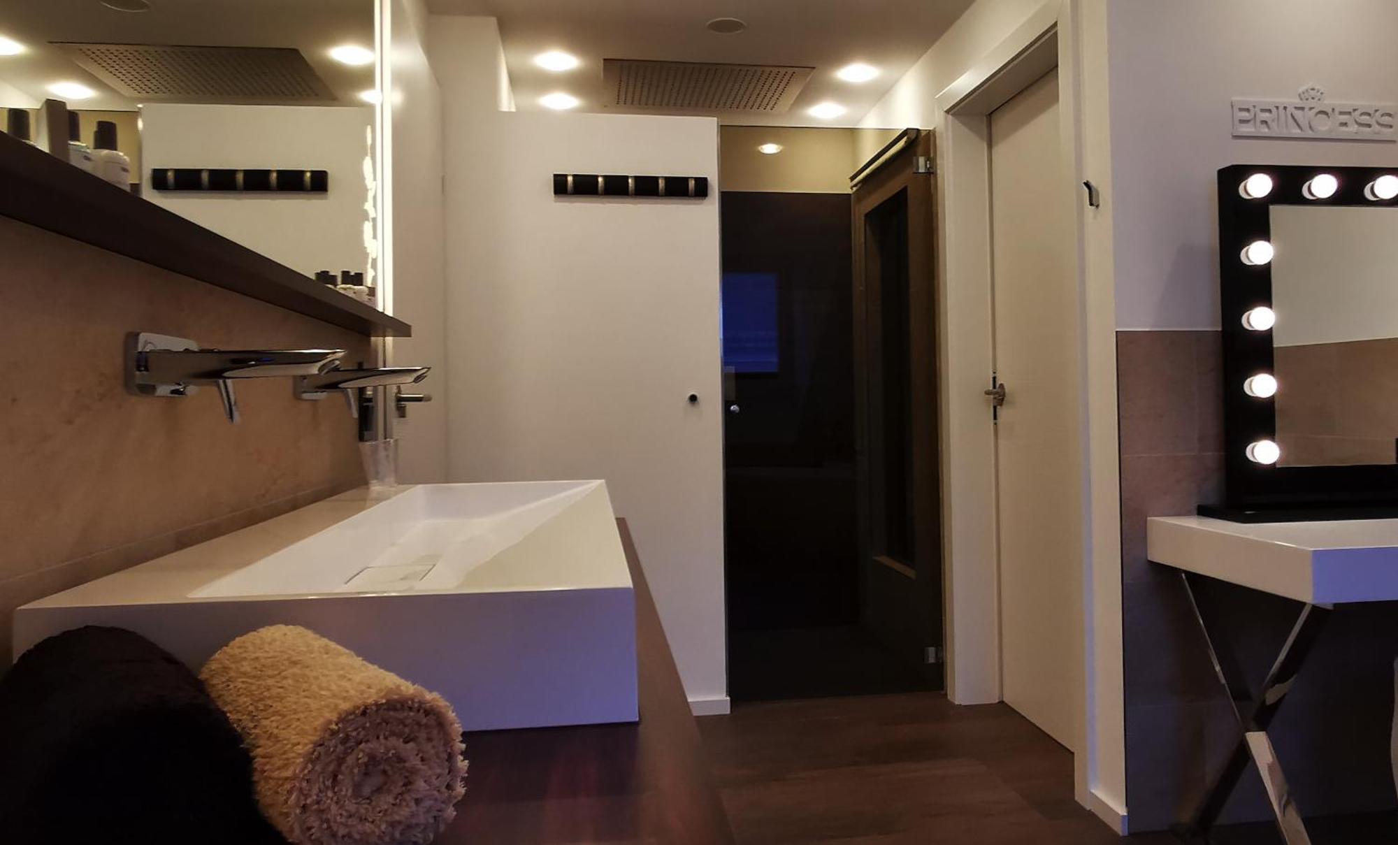 Luxor City Apartments Lienz Oda fotoğraf